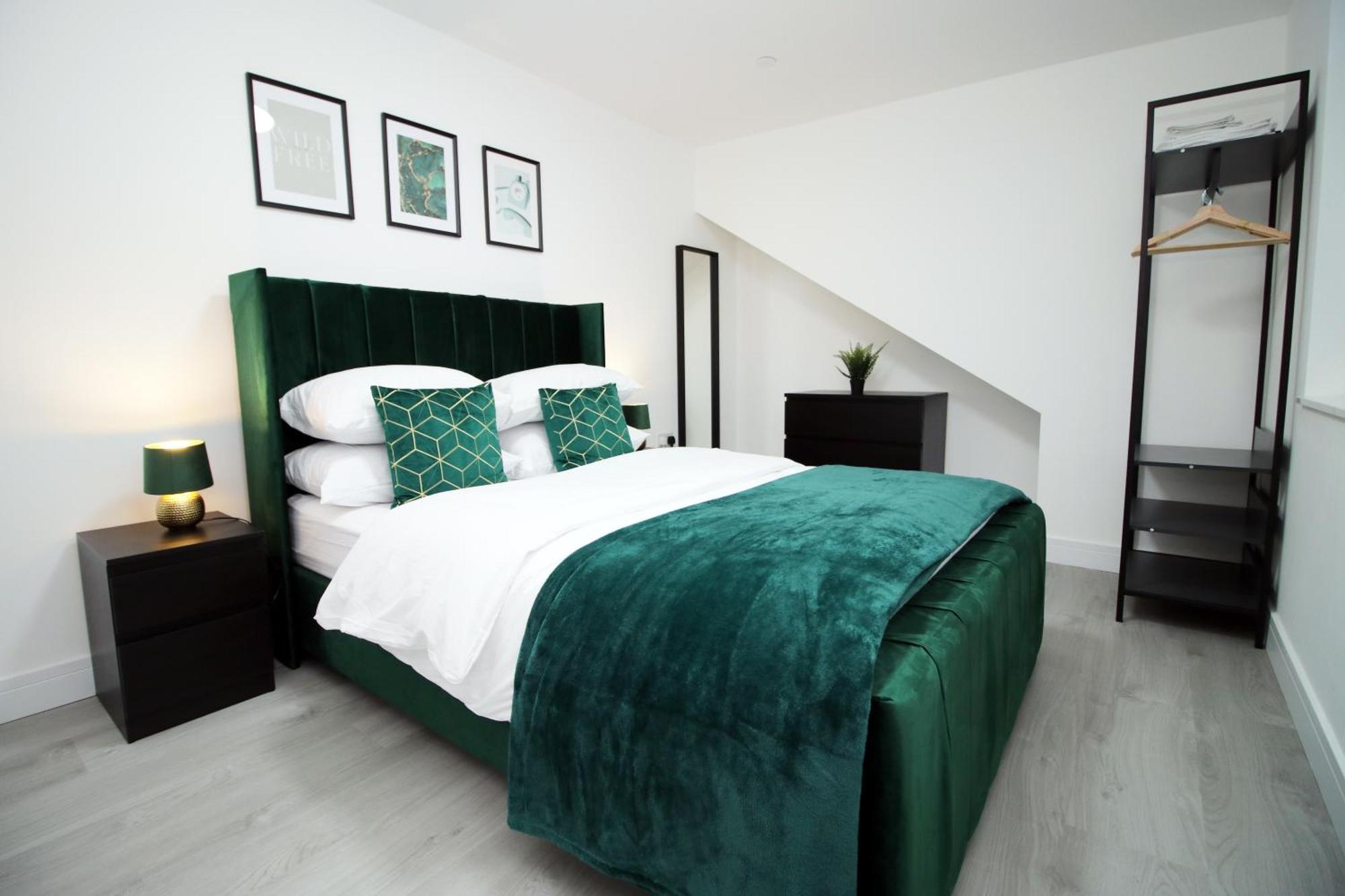 New Cardiff Bloc Exclusive Apartments By Prime Stays - Shops And Parking - Great For Groups And Families Eksteriør billede